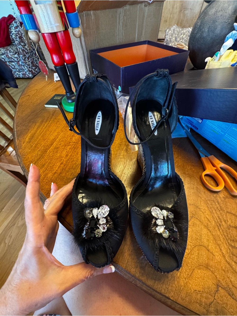 Le Silla platform wedges satin Ankle-Strap shoes size 39